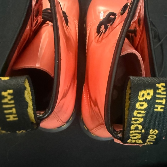 Patent Coral Doc martens size 8 - Picture 4 of 5